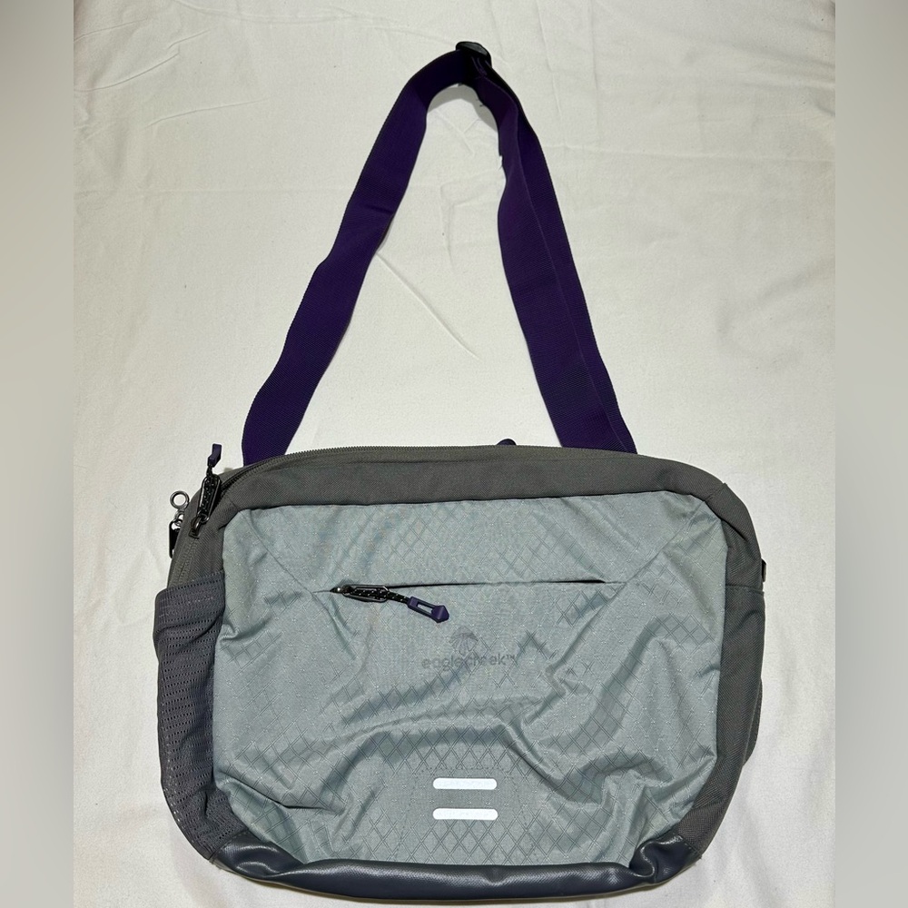 Eagle Creek Wayfinder Crossbody Travel Bag